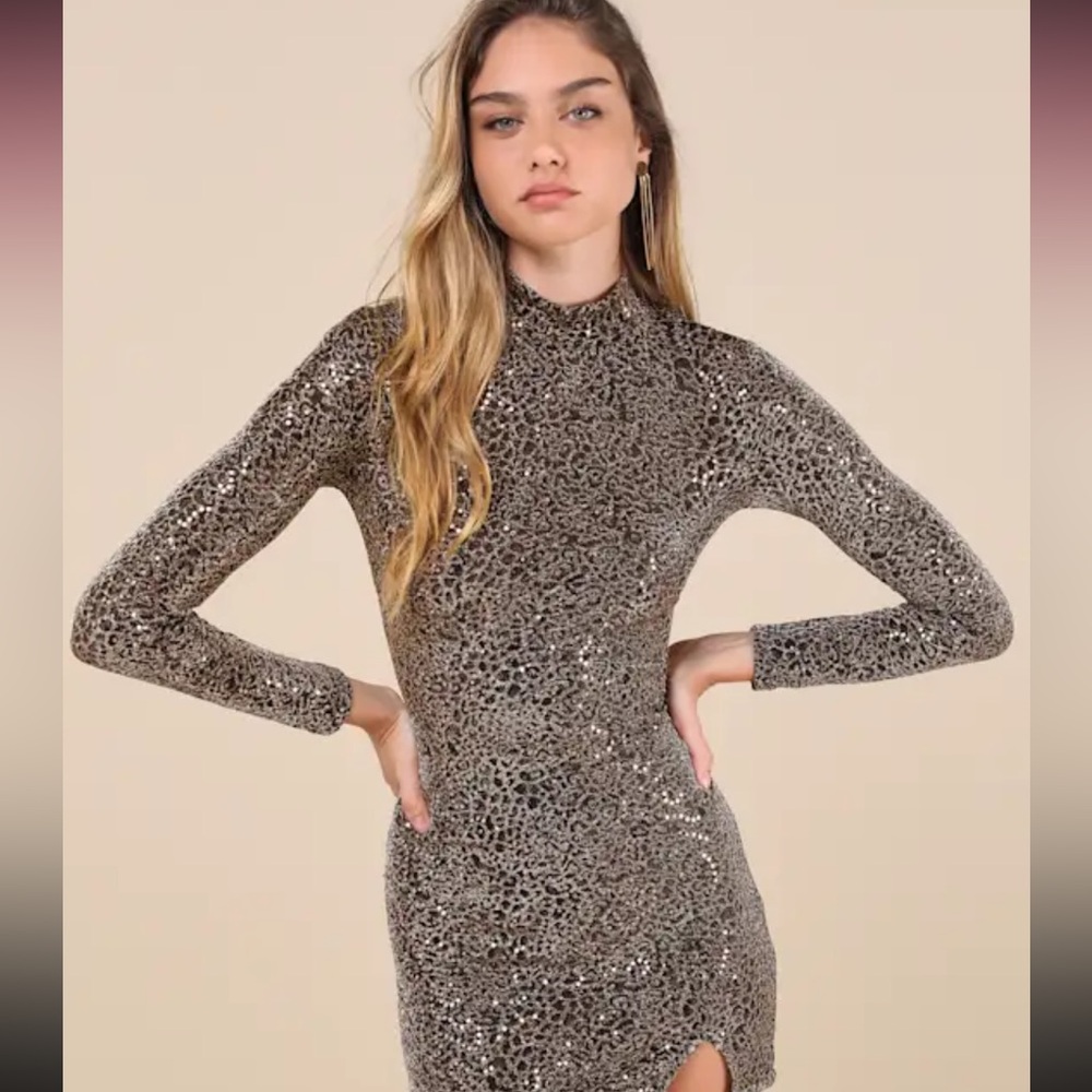 LULU’S Gold and Black Sequin Bodycon Dress